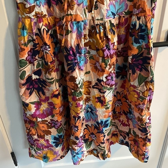 Maggy London Sleeveless Floral Pocket Dress EUC - Picture 4 of 12